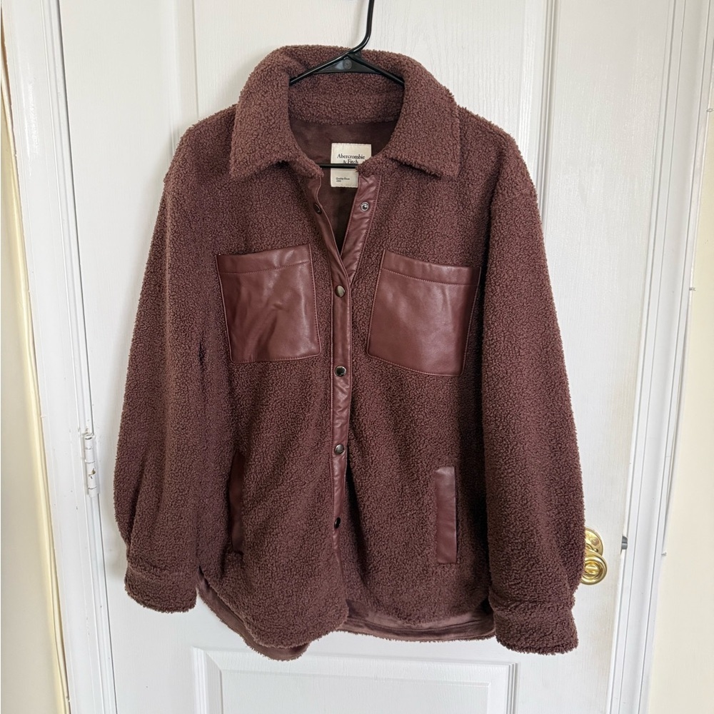 Abercrombie & Fitch Brown Sherpa Jacket with Faux Leather Accents - Picture 3 of 5